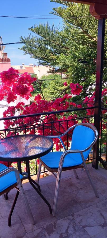 Nikis Apartments Agios Gordios  Exteriör bild