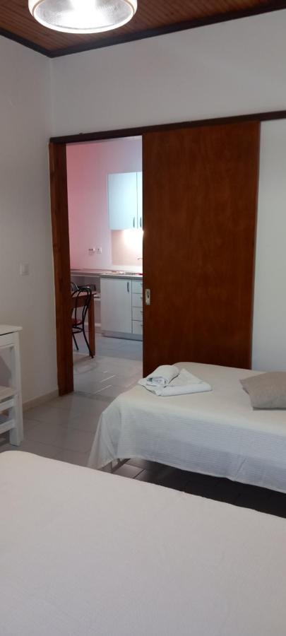 Nikis Apartments Agios Gordios  Exteriör bild