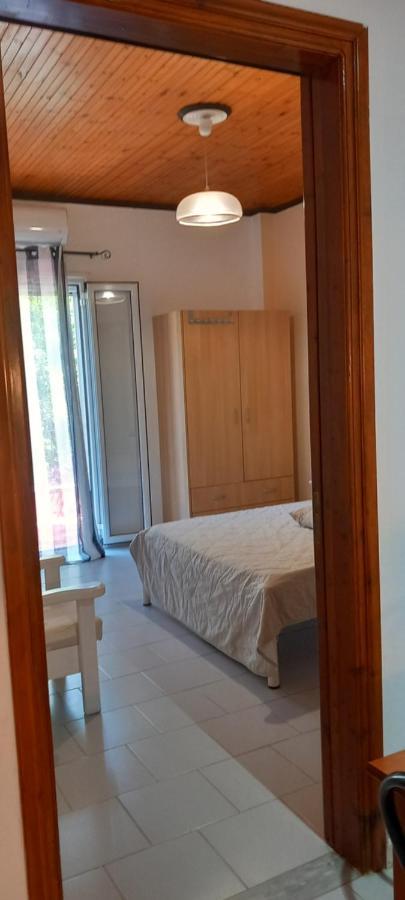 Nikis Apartments Agios Gordios  Exteriör bild